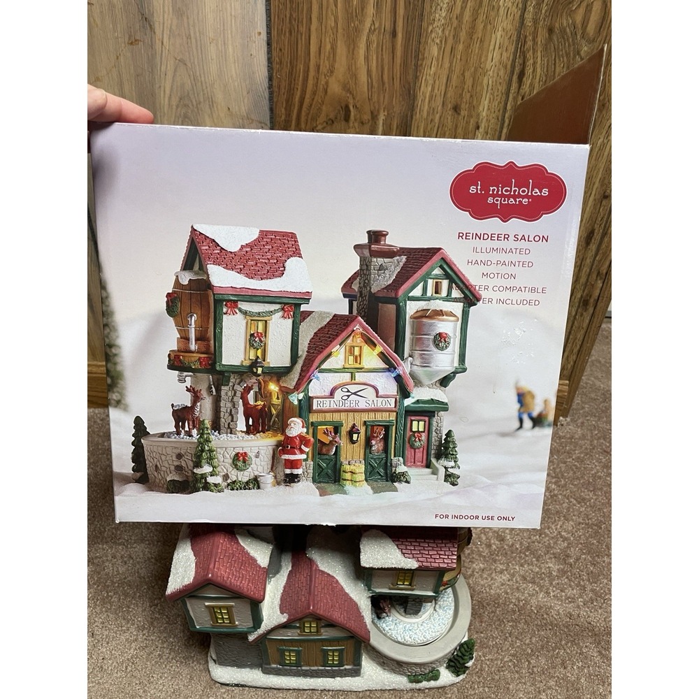 St. Nicholas Square Reindeer Salon Light Original Box 2021 Village Collection